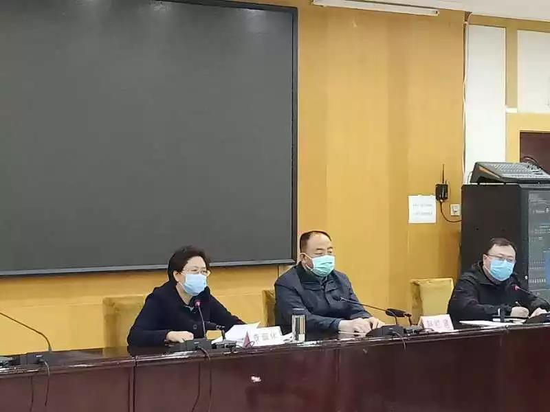 Kaiyun官方网-区长袁丽华强调，要努力夺取疫情防控和经济社会发展“双胜利”(图5)