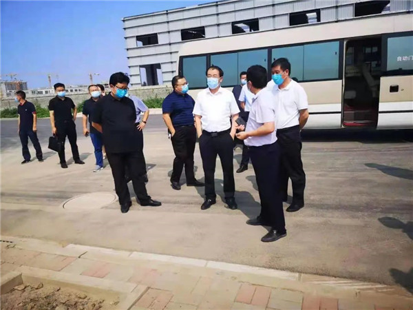 米乐M6官网：王锦山带队到项目施工现场进行督导检查