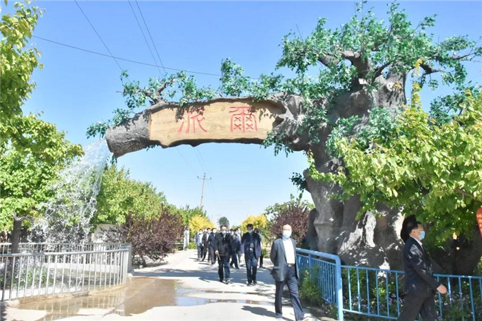 南董镇坚持直面困难,勇于破题,南大章村整体搬迁取得实质性进展;岗上